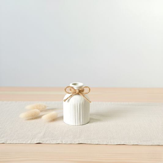 Vaso decorativo minimal in bianco opaco Minimal Bloom per home decor